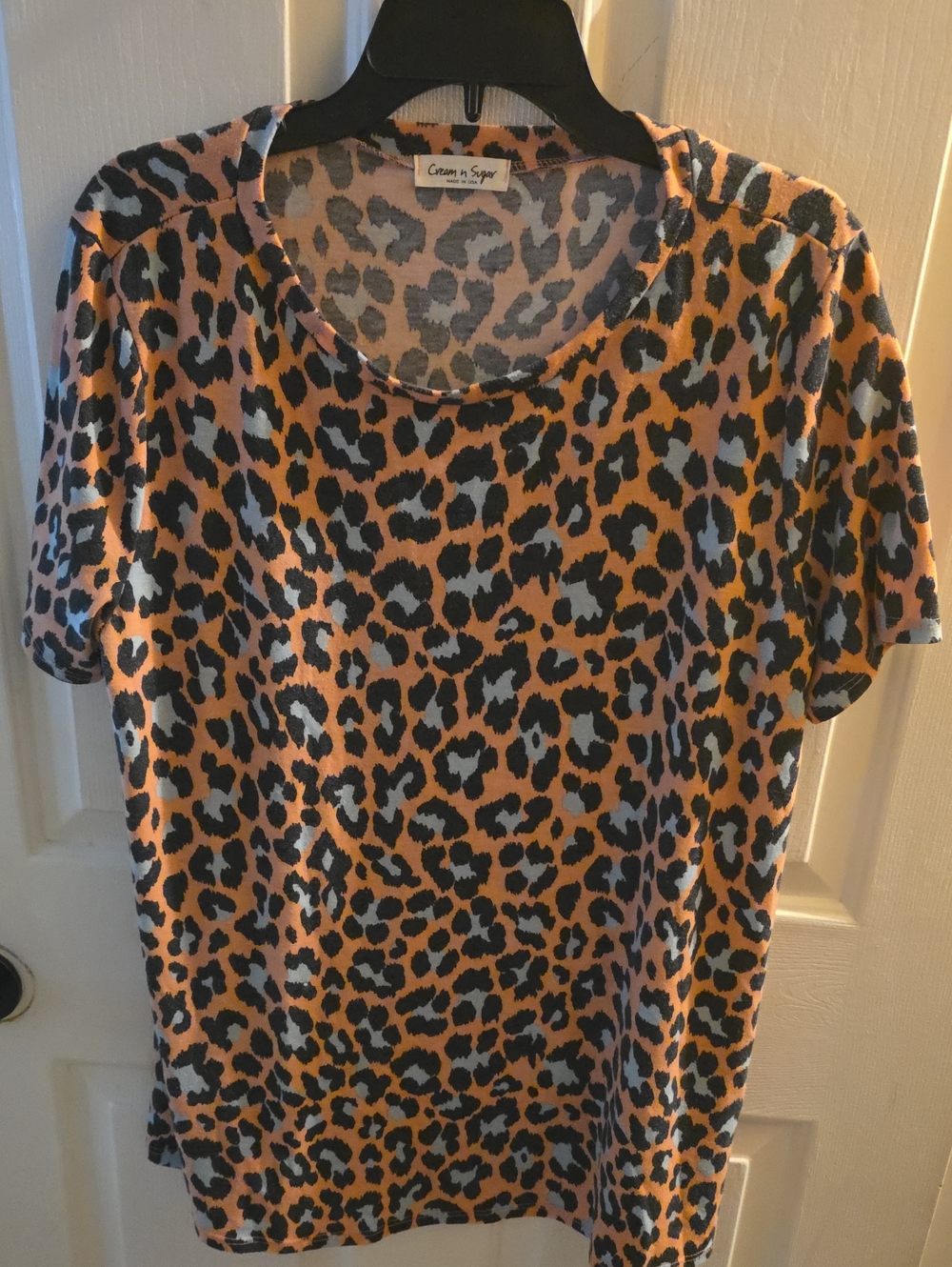 Cream & Sugar Orange Leopard Short Sleeve Tee